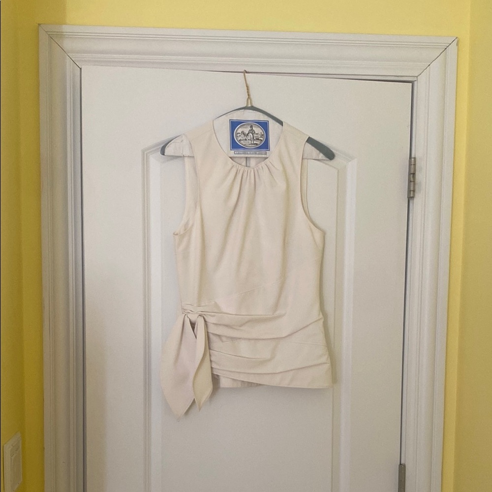 Cinq a Sept Cream Sleeveless Blouse with Tie Front and Scoop Neck